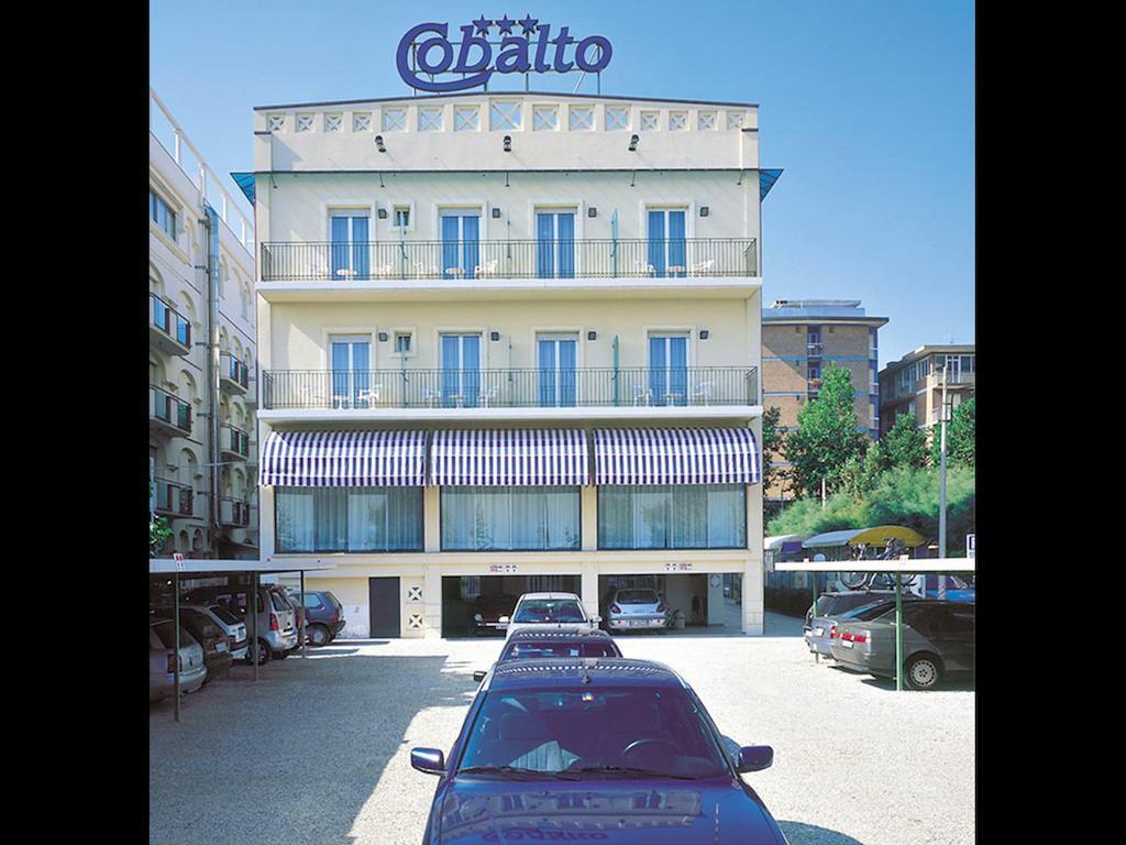 Cobalto Hotel 3*